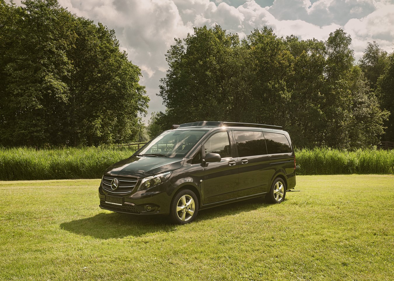 Maas-Campers-3-Mercedes.jpg