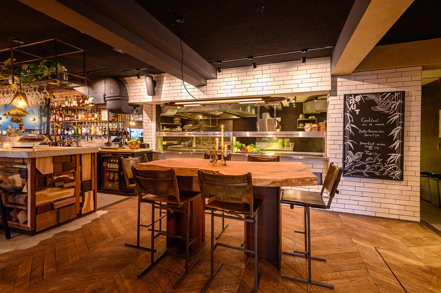 Bar BAUT interior - Maikel Thijssen Photography-5.jpg