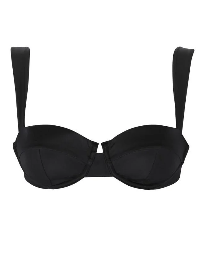 Clio-top-black-655x873.jpg