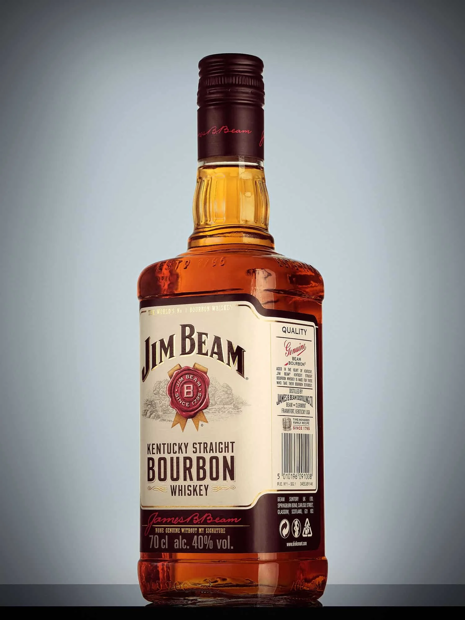 Jim-Beam-Bottle-Final-Maikel-Thijssen-Photography 3.jpg