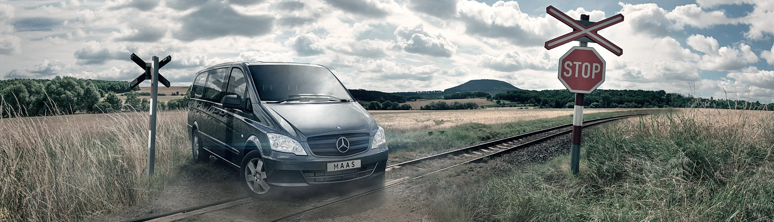 Maas-Mercedes-Vito-Panorama-Maikel-Thijssen-Photography-Amsterdam.jpg