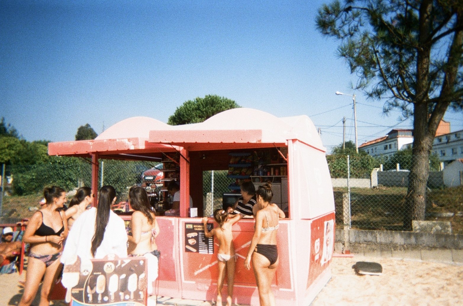 306712000016.jpg