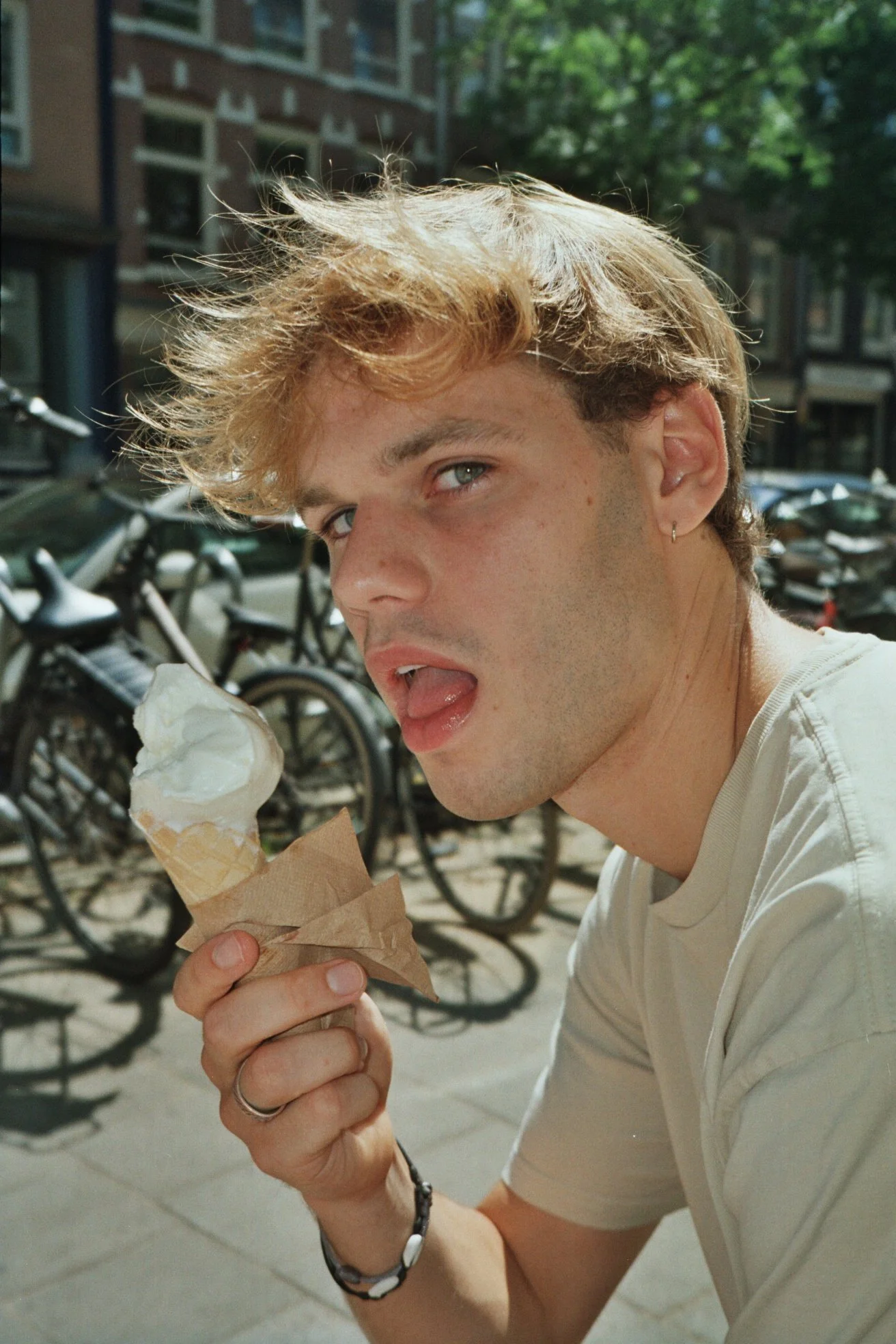 img0027.JPG