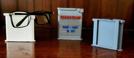 Multifunctional Pen Stand with Photo frame and slot for keeping specs