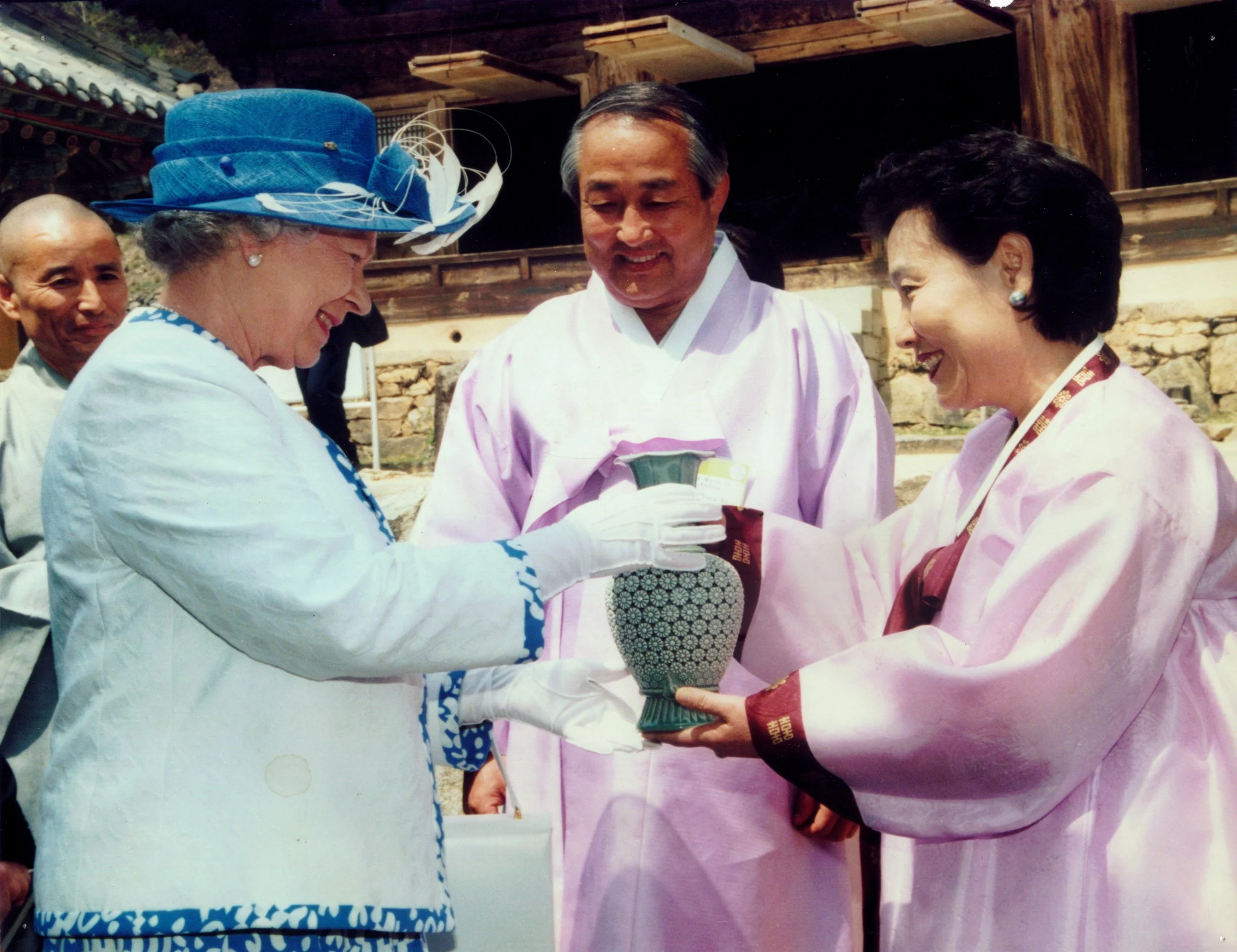 Queen Elizabeth II, United Kingdom (1926–1392)