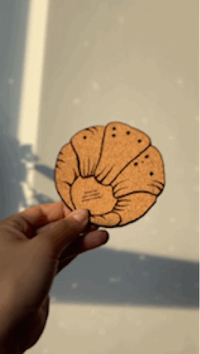 cork_croissant.gif