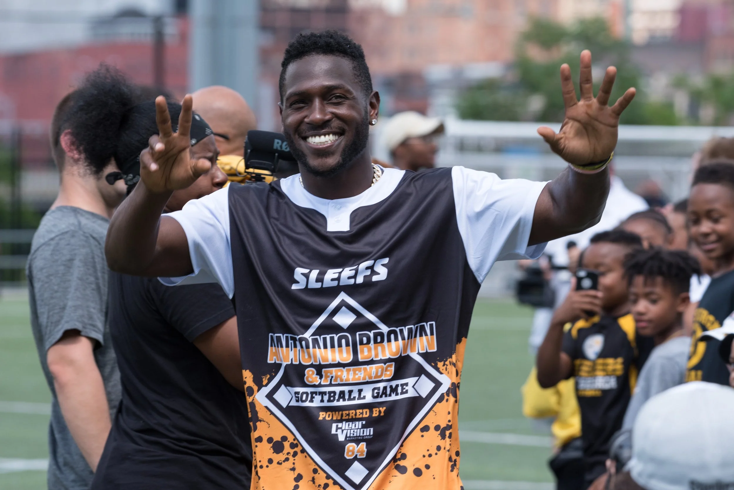 Antonio_Brown-64.jpg