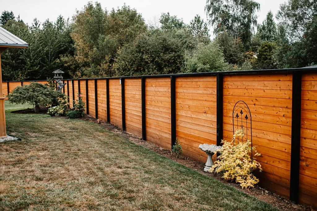 WOOD FENCE