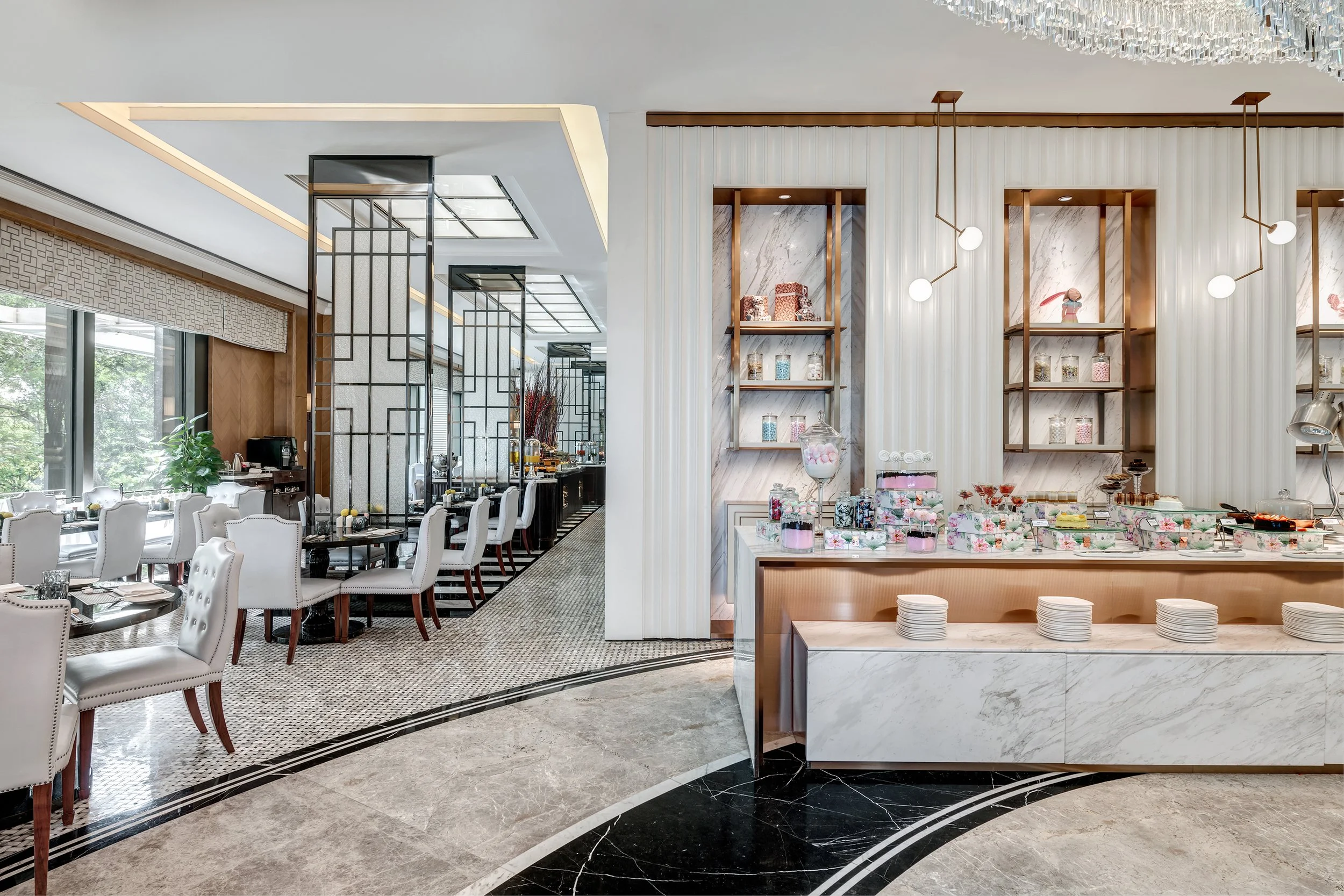 xlms-treasures-scent-langham-hotel-4.jpg