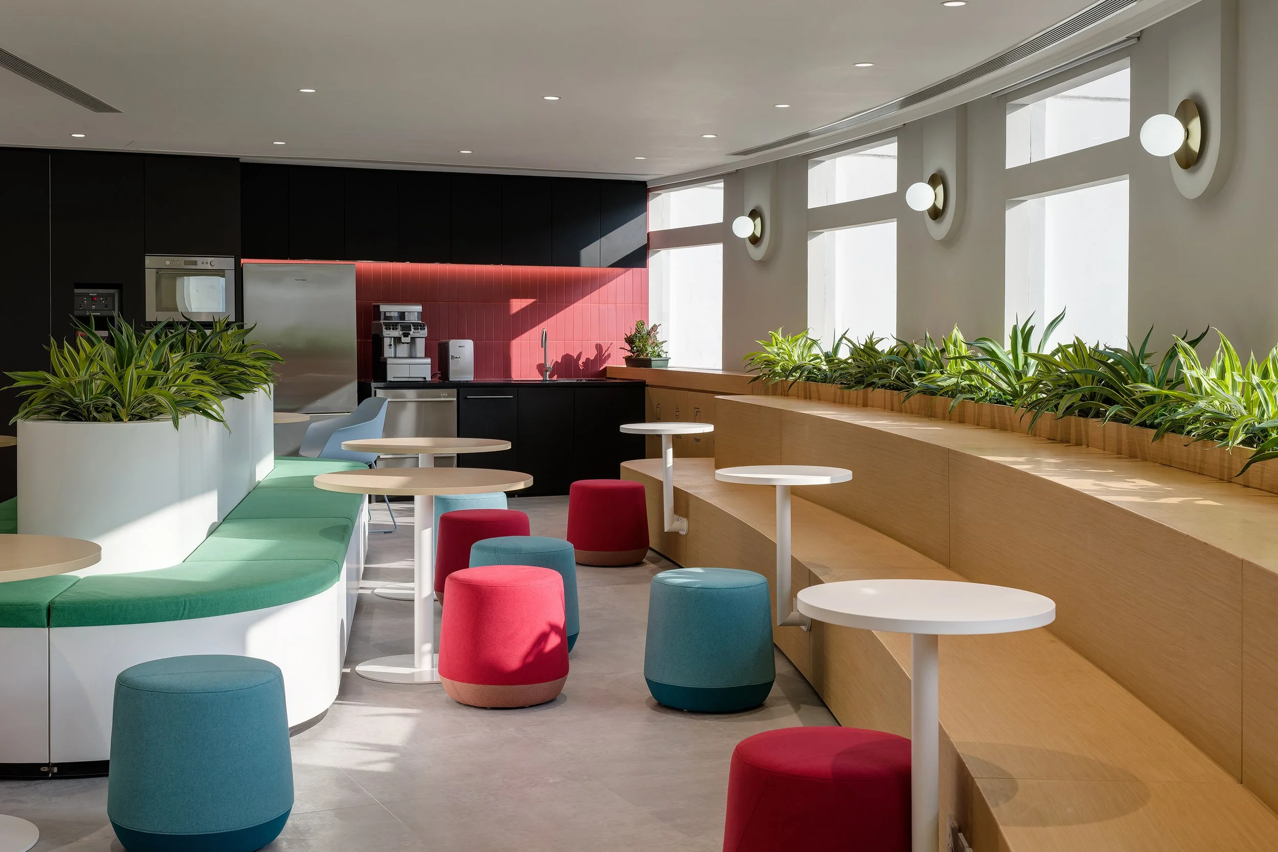 xlms-colgate-palmolive-workplace-26.jpg