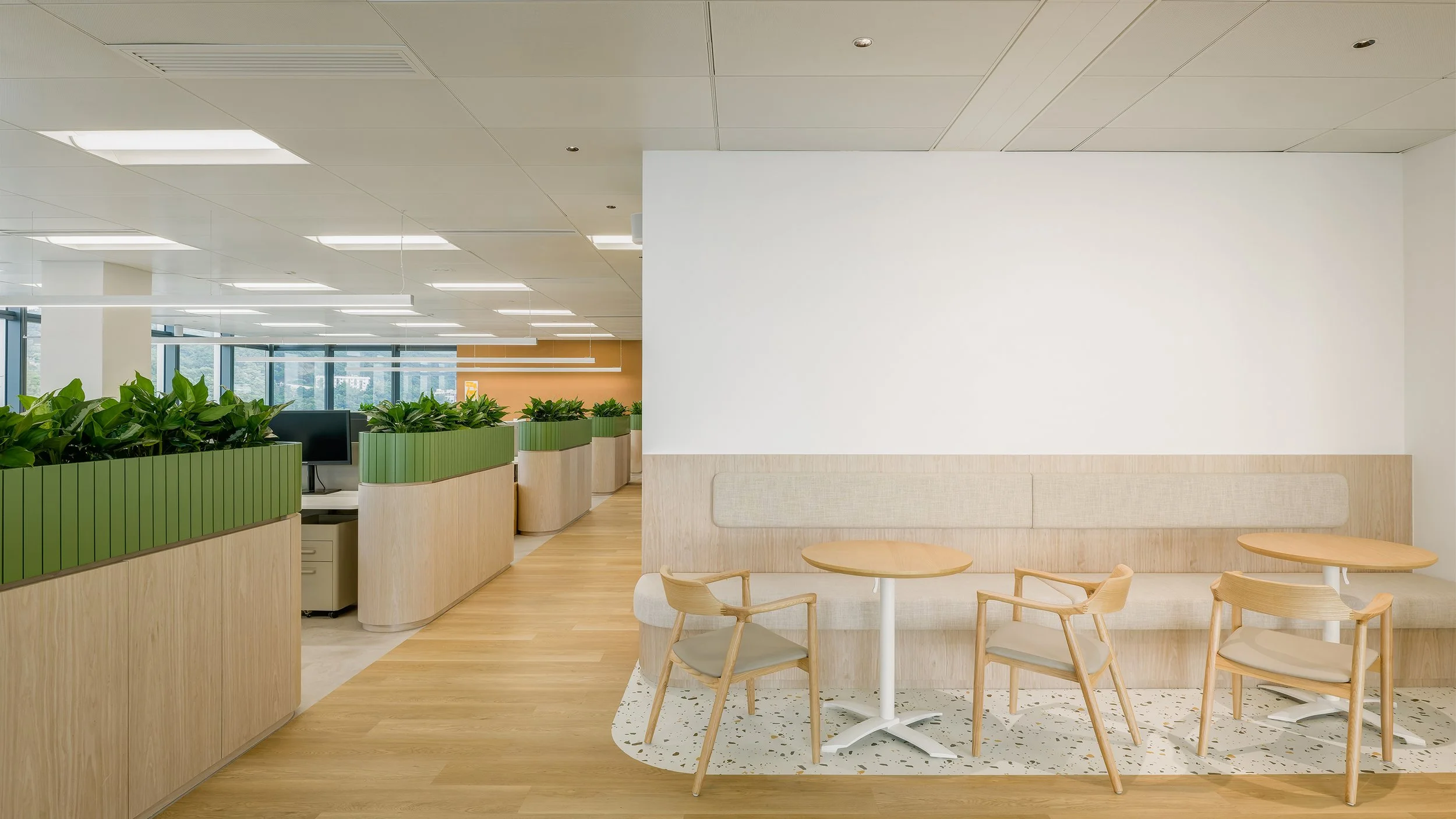 xlms-Lojel-office-20.jpg