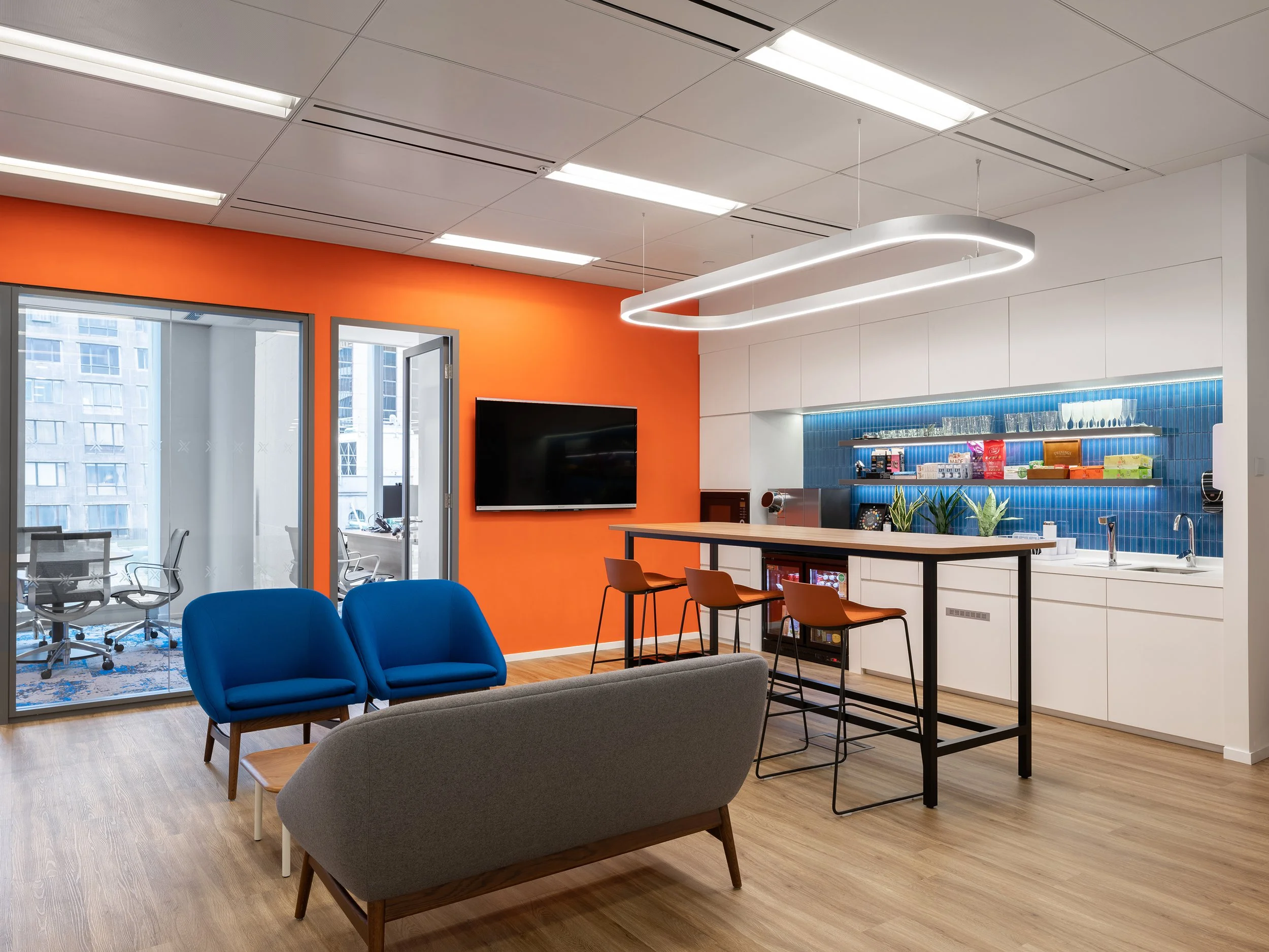 xlms-market-axess-office-13.jpg