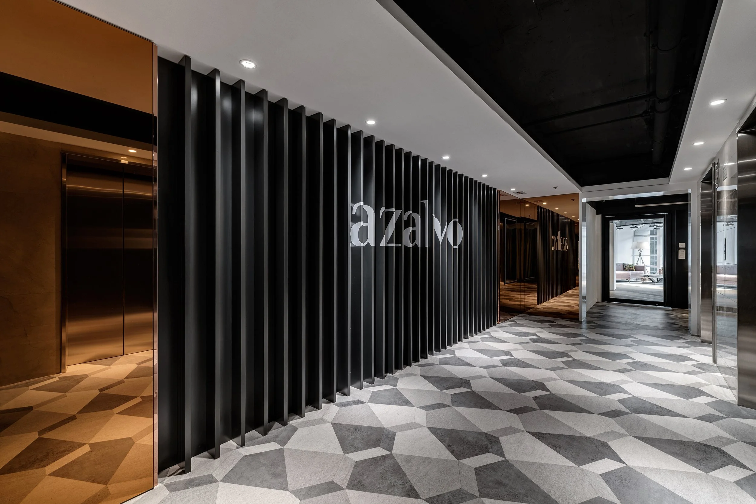xlms-azalvo-1.jpg