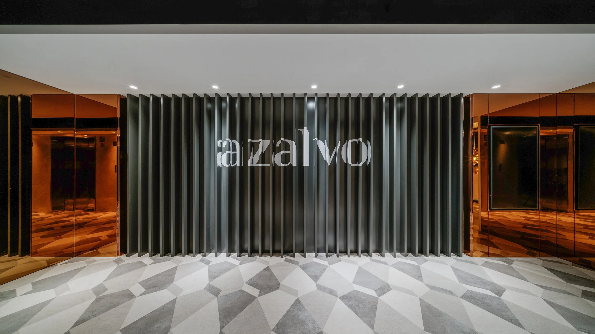 xlms-azalvo-10.jpg