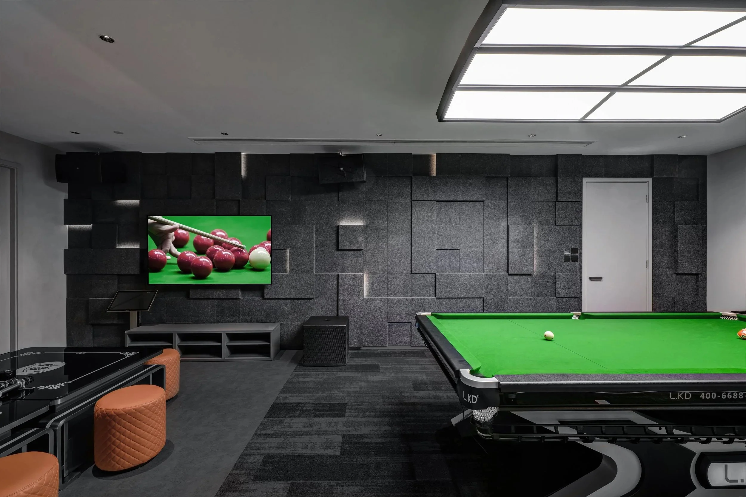 xlms-jj8-snooker-club-2.jpeg