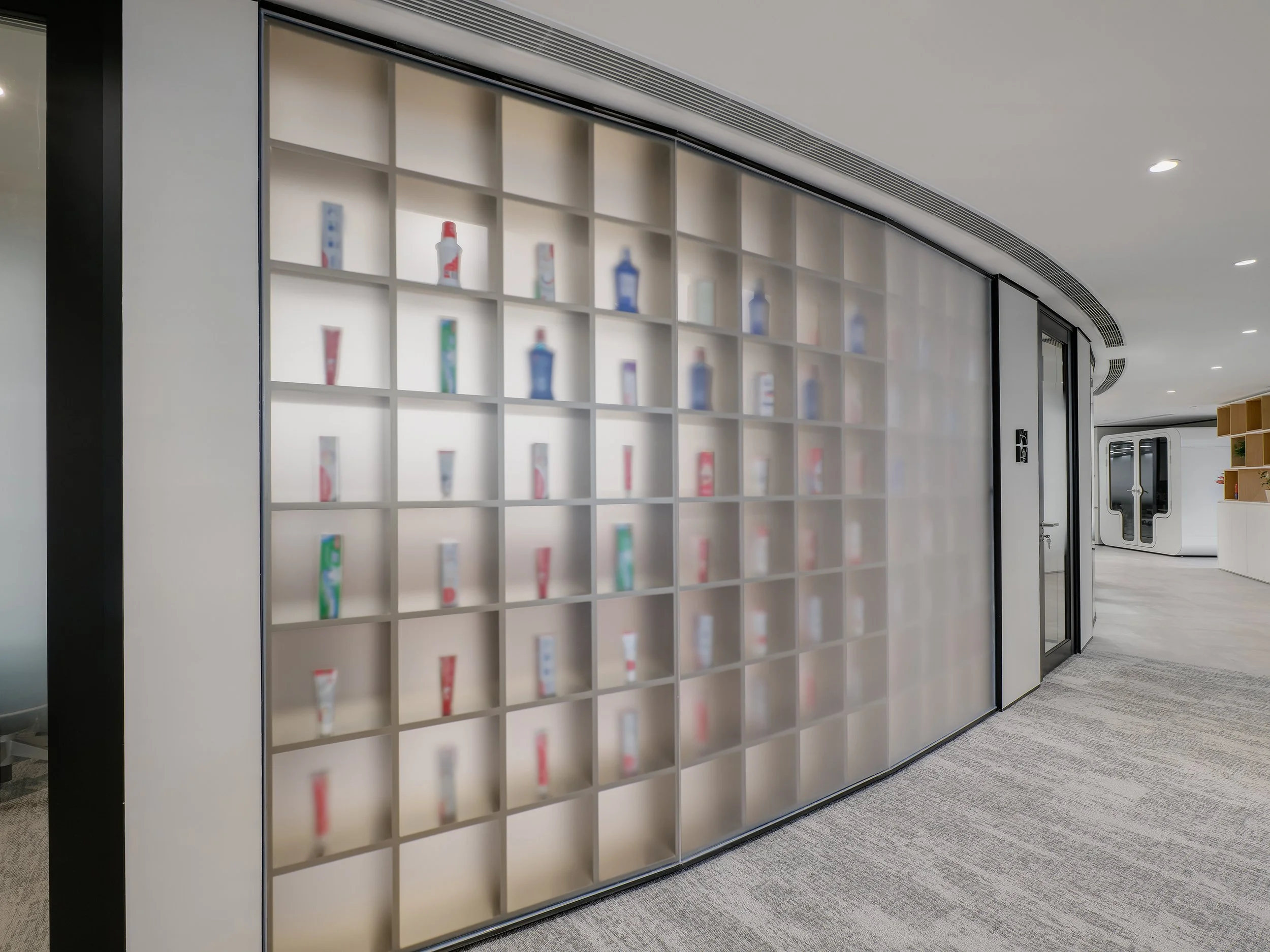 xlms-colgate-palmolive-workplace-14.jpg