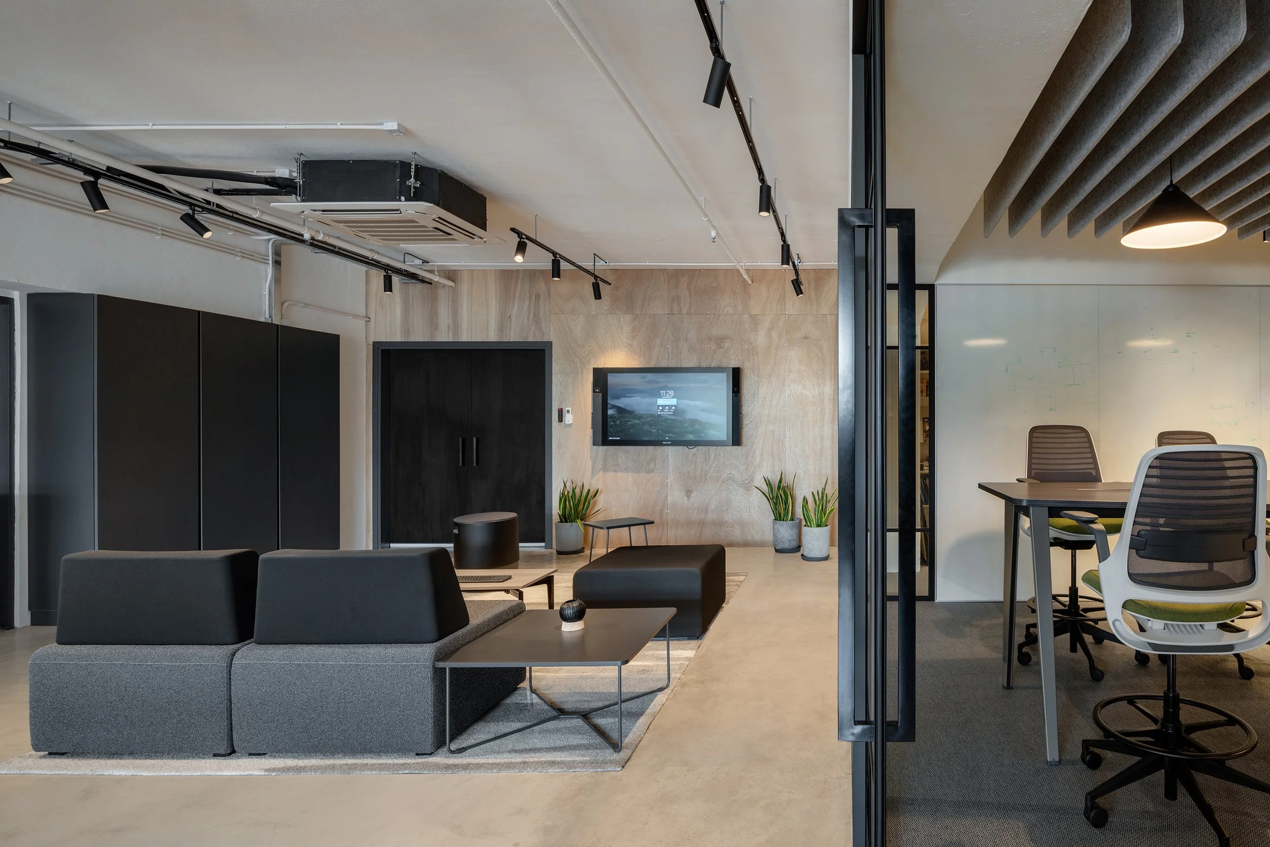 xlms-Innovation-center-1.jpg