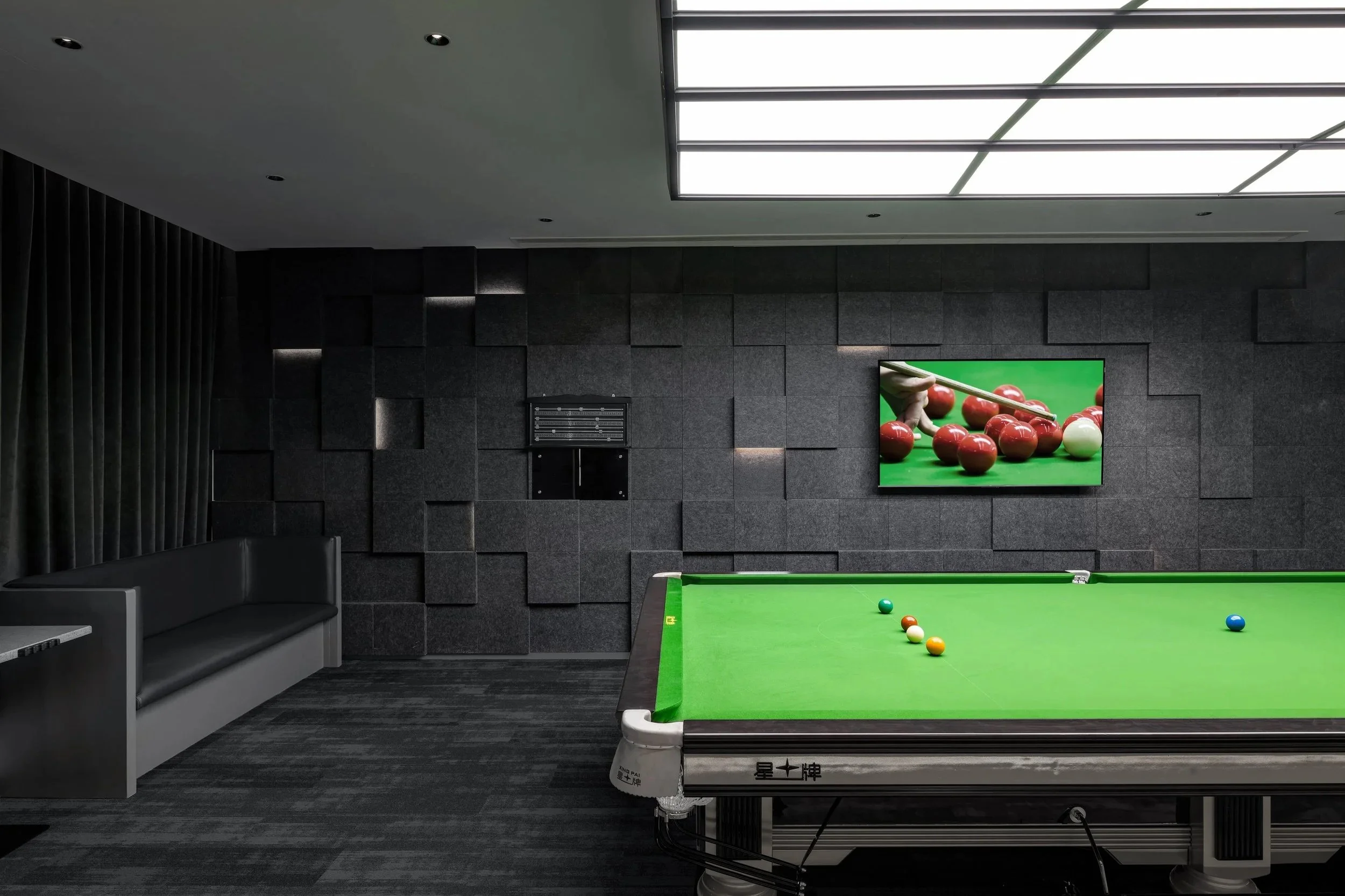 xlms-jj8-snooker-club-5.jpeg