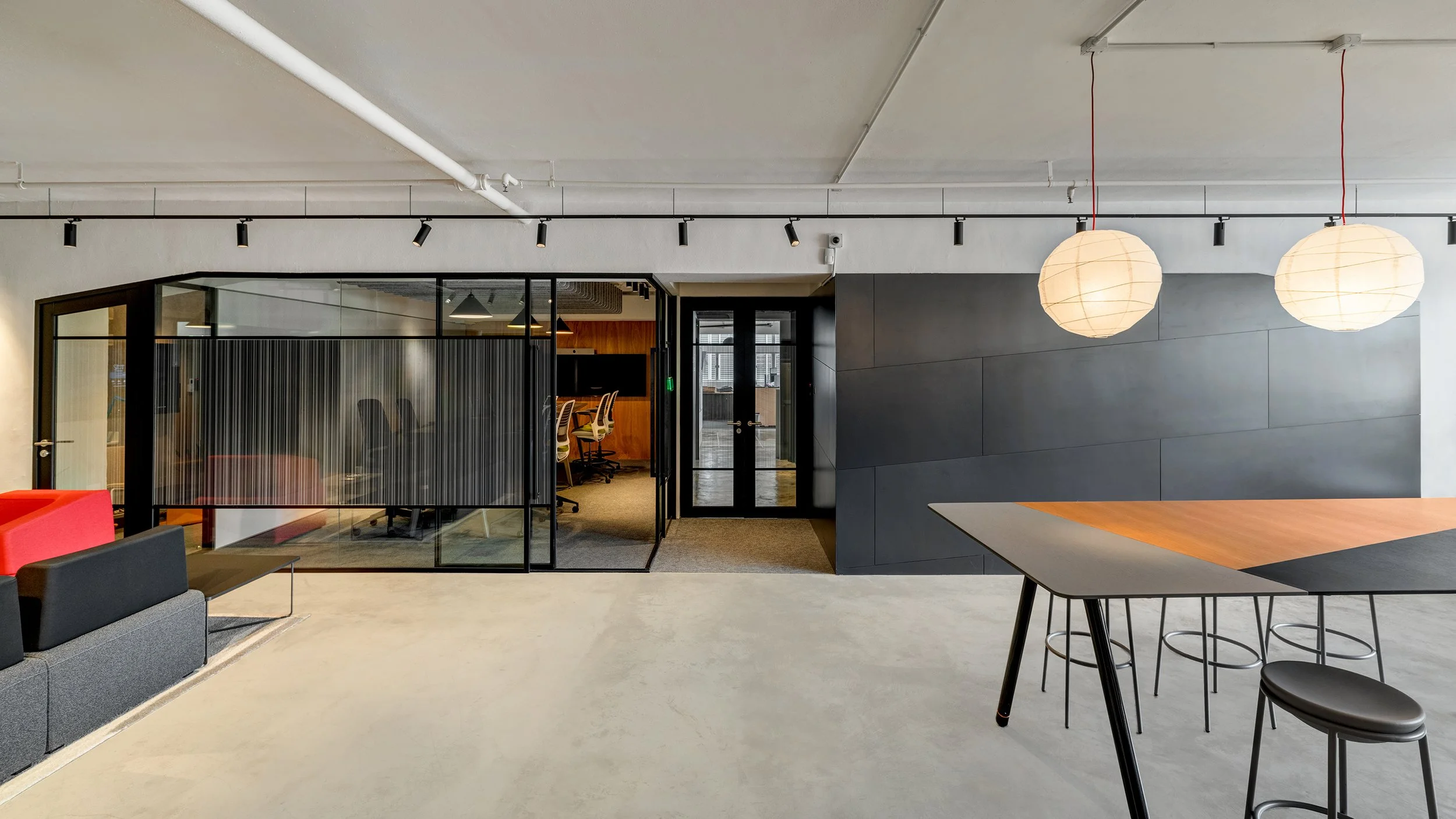 xlms-Innovation-center-6.jpg