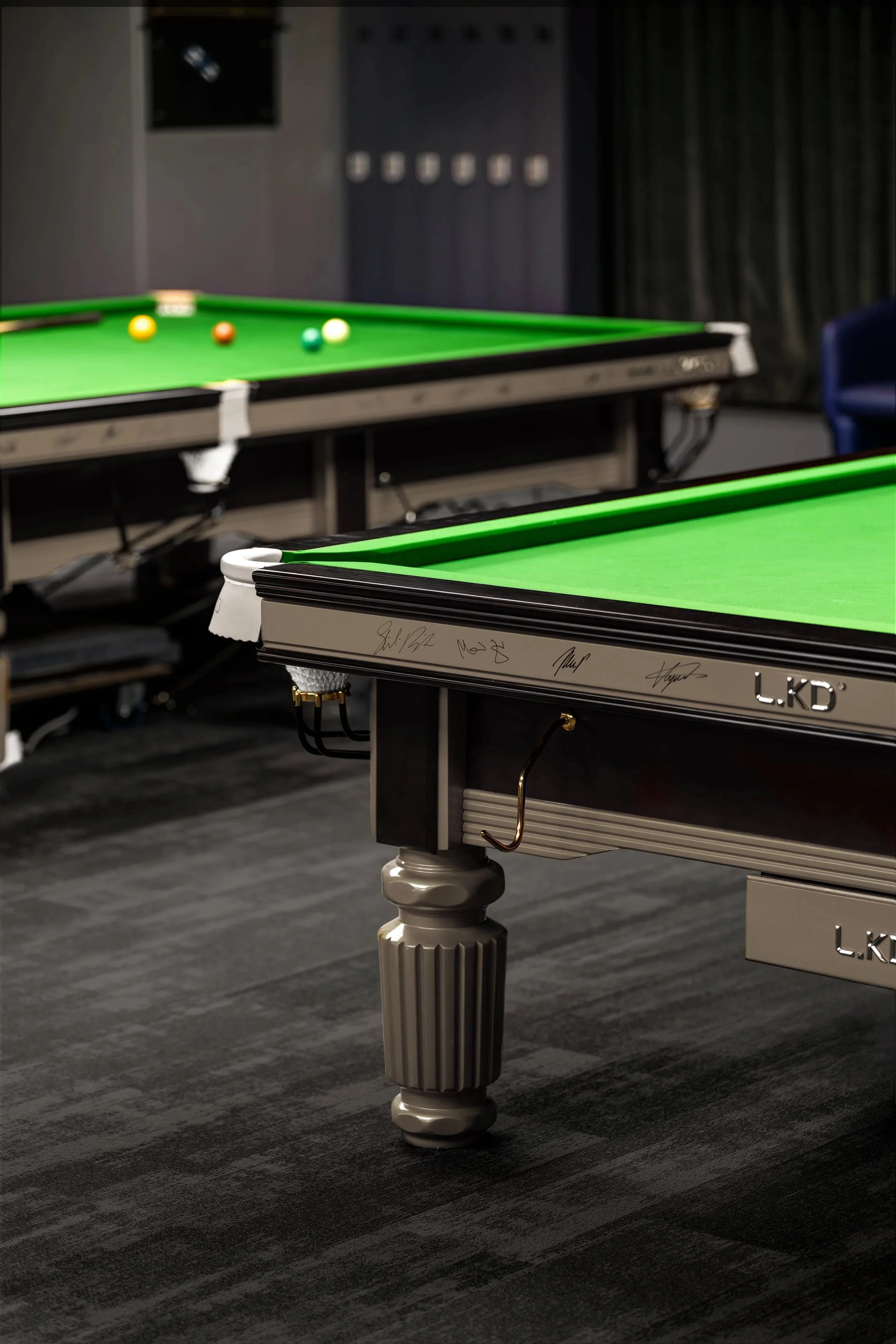 xlms-jj8-snooker-club-9.jpeg