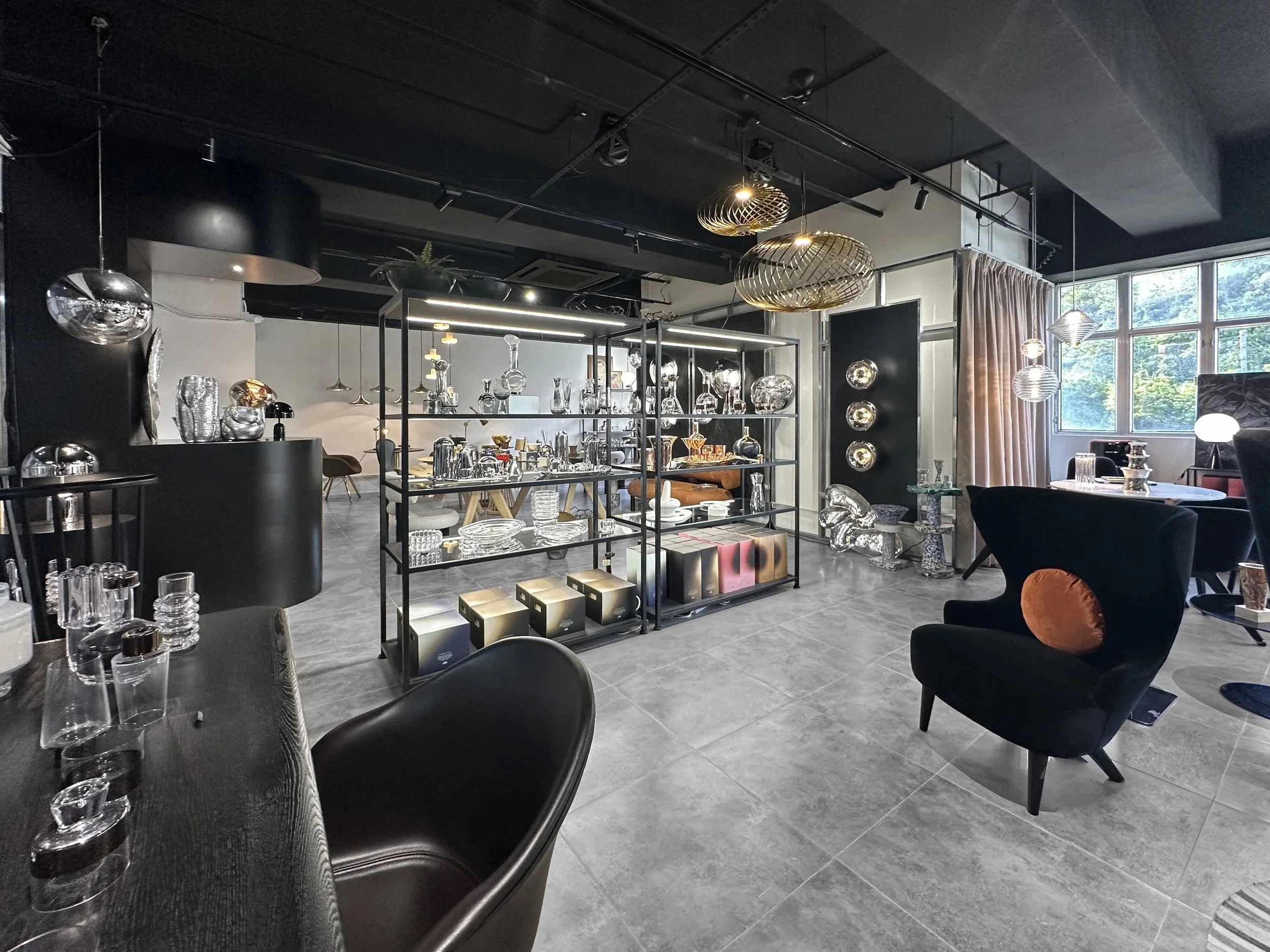 xlms-tom-dixon-store-2.jpeg