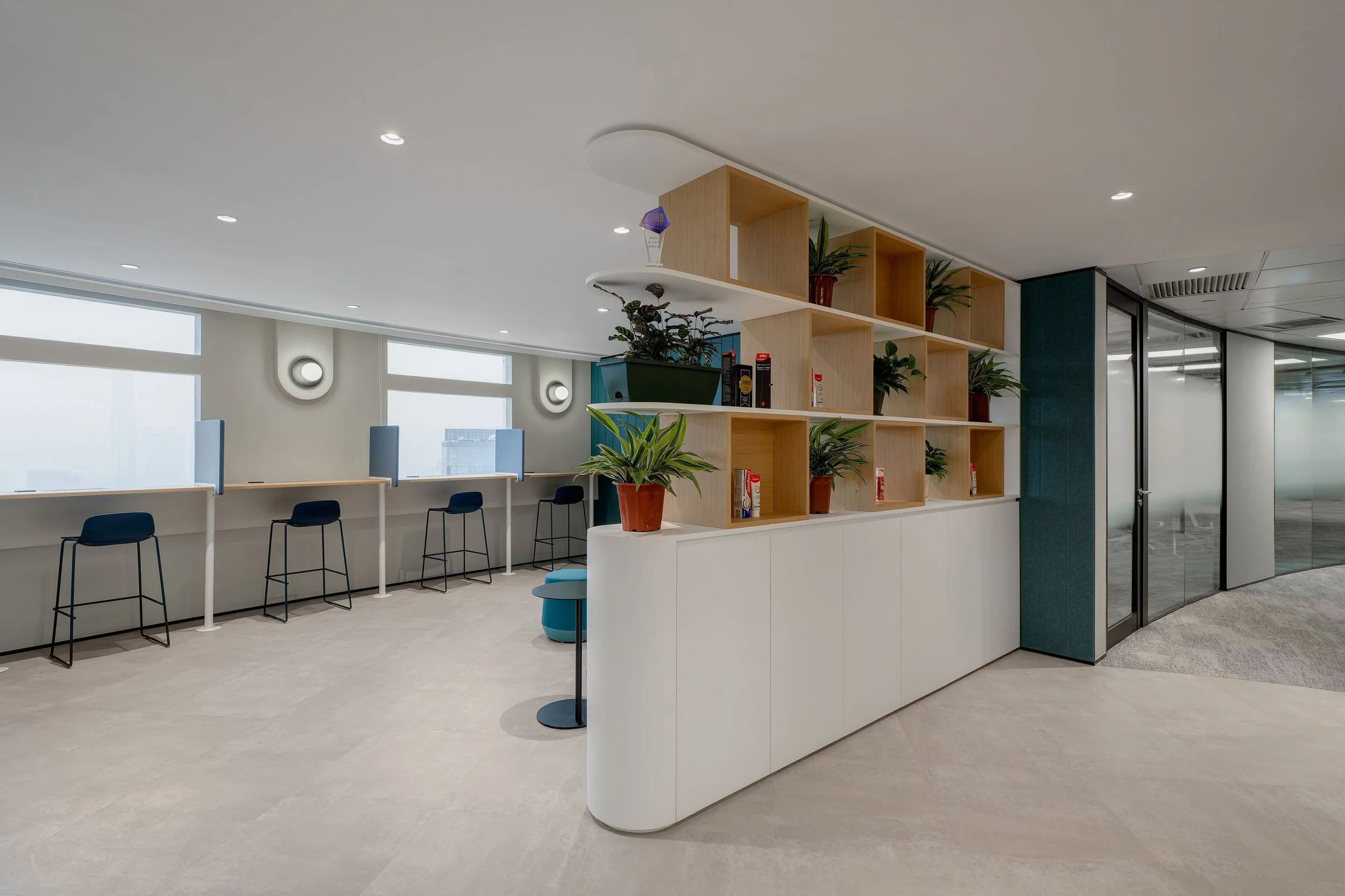 xlms-colgate-palmolive-workplace-17.jpg