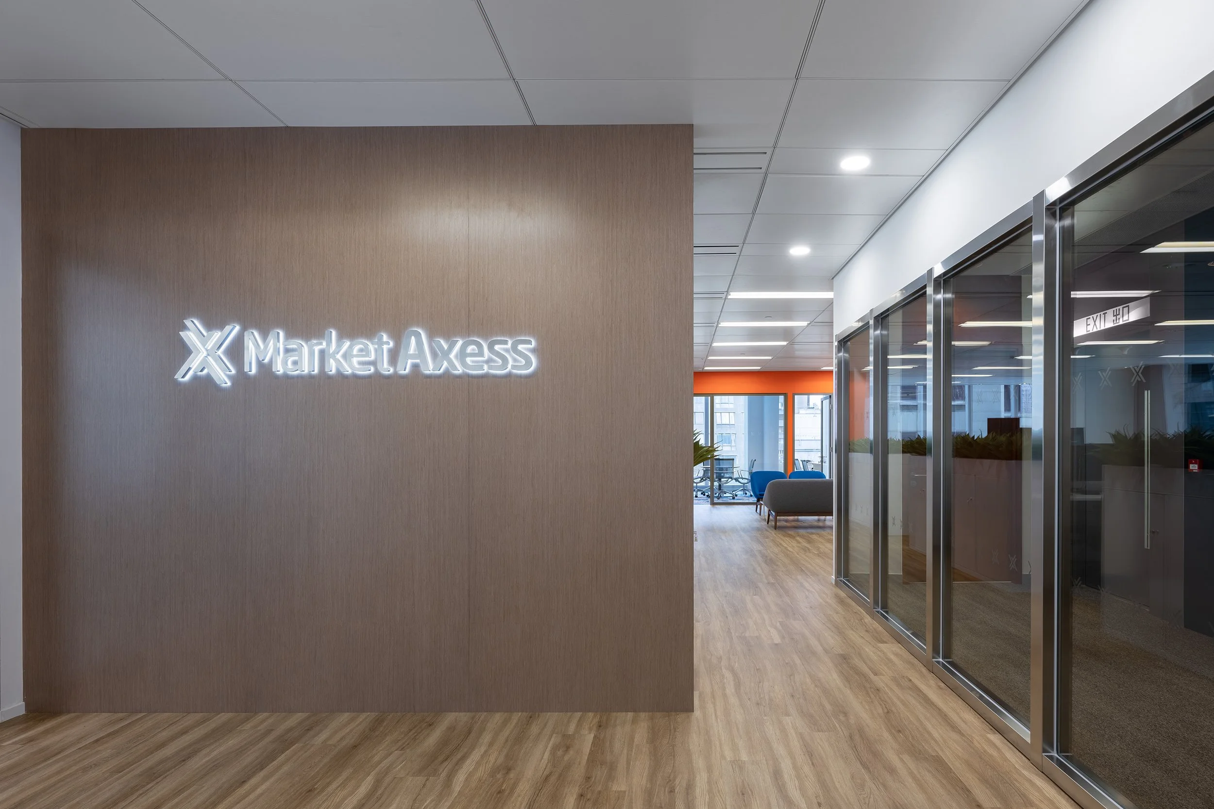 xlms-market-axess-office-11.jpg