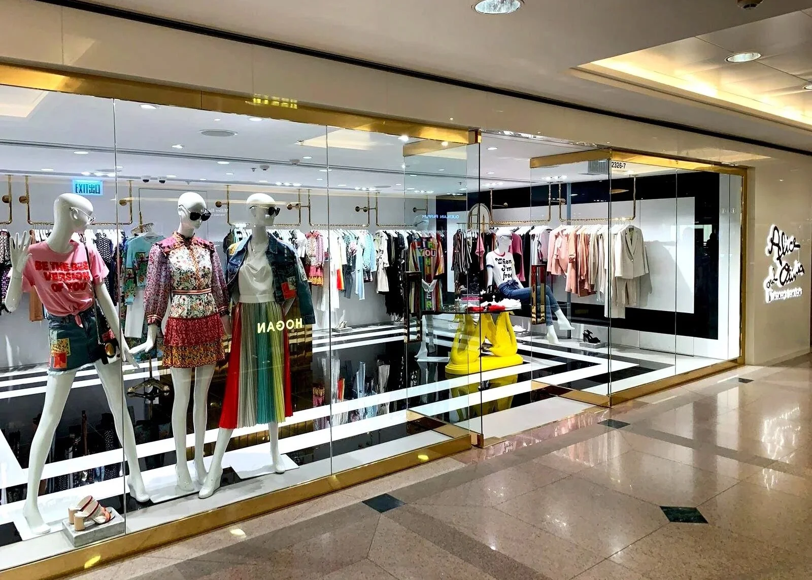 xlms-alice-olivia-harbour-city-1.jpeg