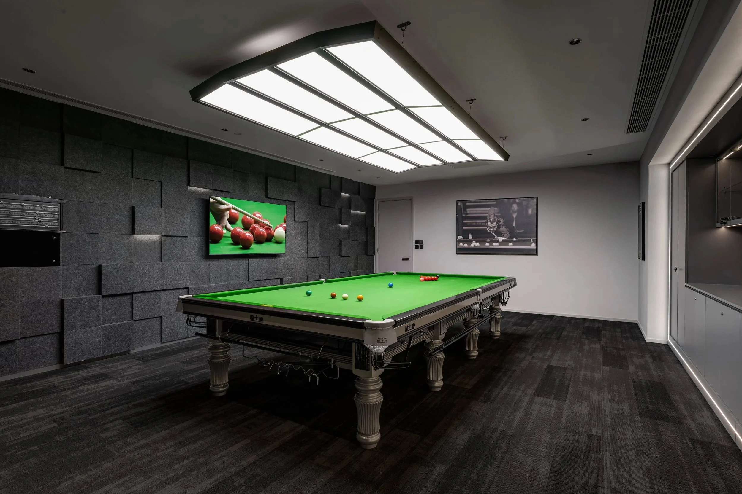 xlms-jj8-snooker-club-7.jpeg