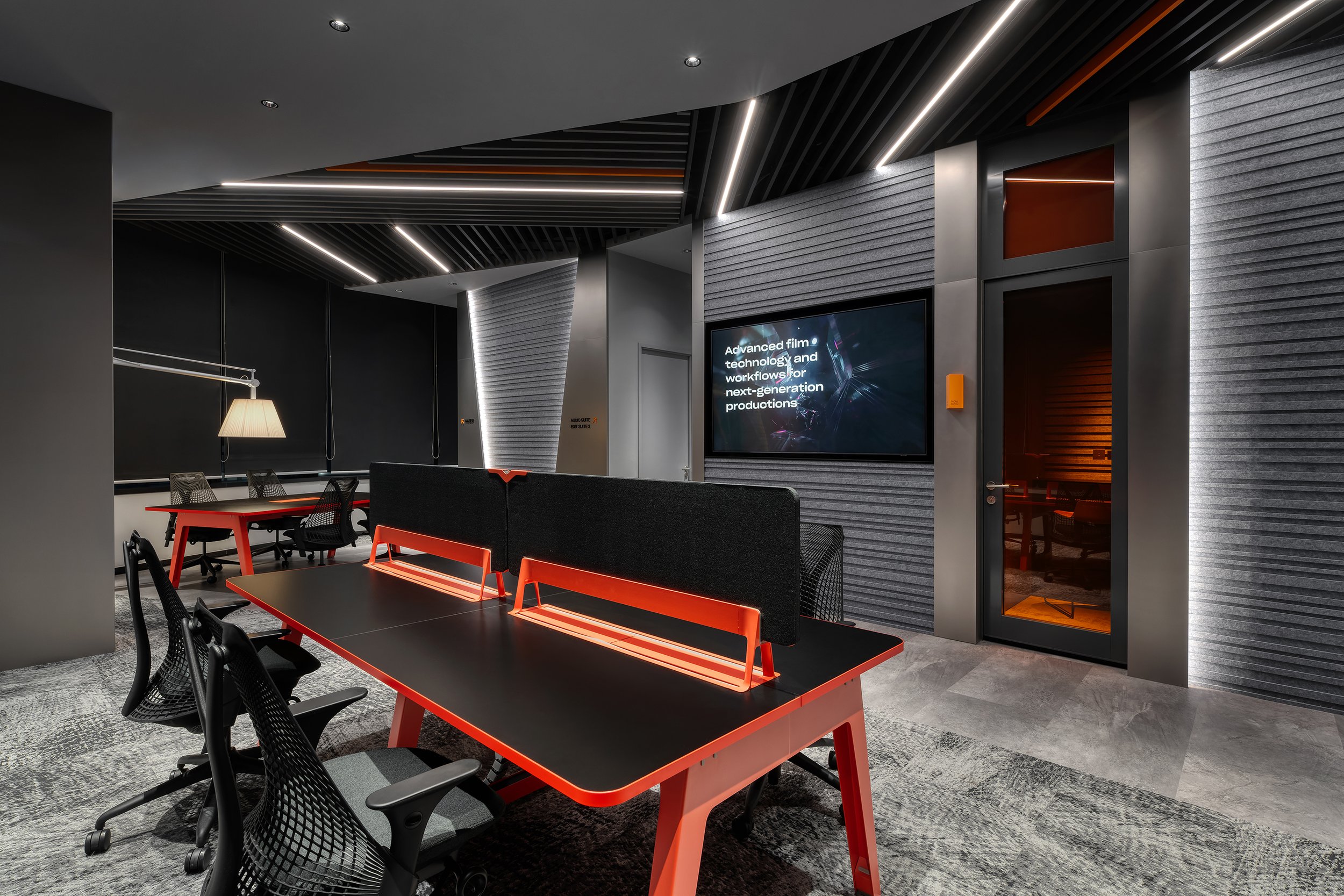 xlms-votion-studio-45.jpg