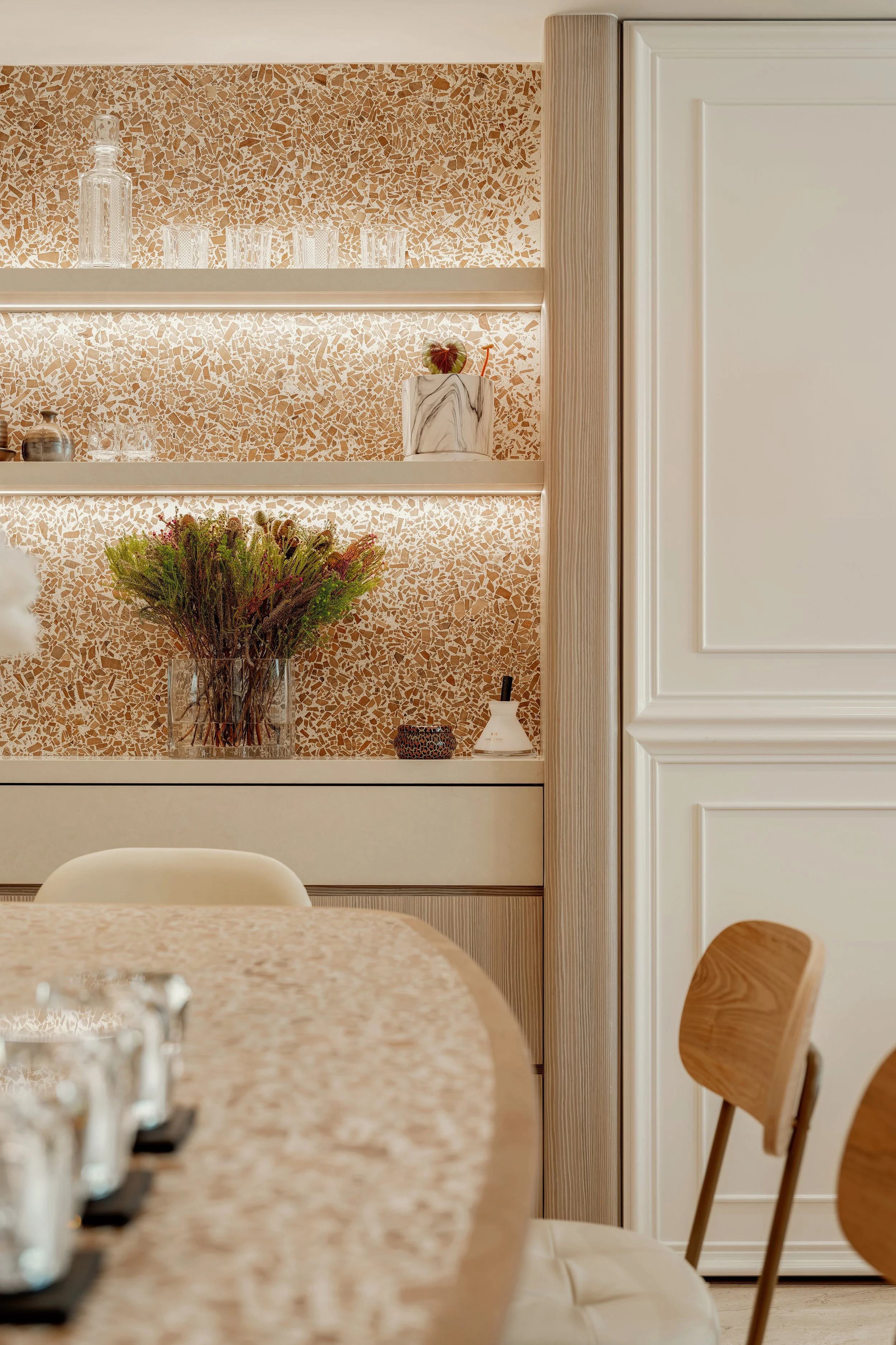xlms-mountain-court-apartment-12.jpg