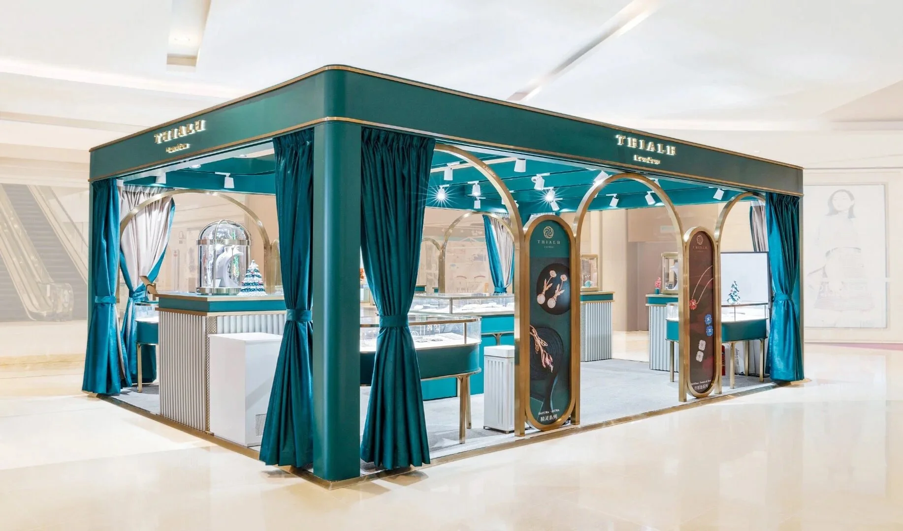 xlms-thialh-london-pop-up-2.jpeg