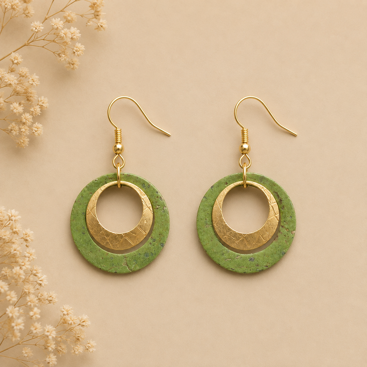 Round green cork fabric earrings with gold color ring