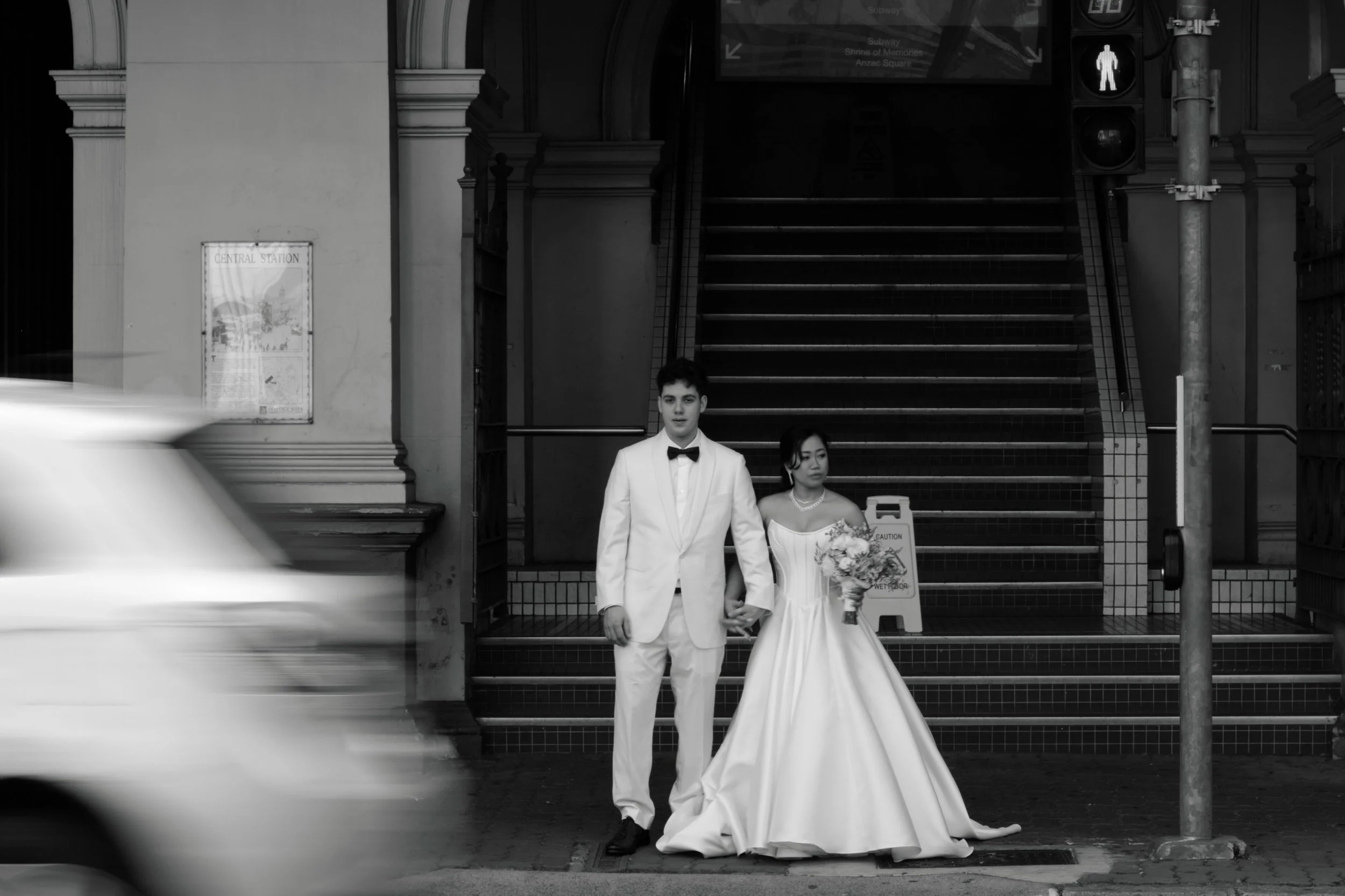 A Sneak Peek.

Froze our toes off in the city, wandered around City Hall, grabbed a coffee along the way, and had the best time together. N+Y, you two are spectacular humans. Thank you for trusting me to capture your special day. ❤️&zwj;🔥

A big sho
