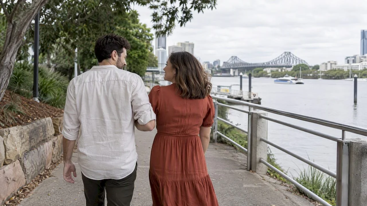 engagement/pre wedding photo Ideas and tips