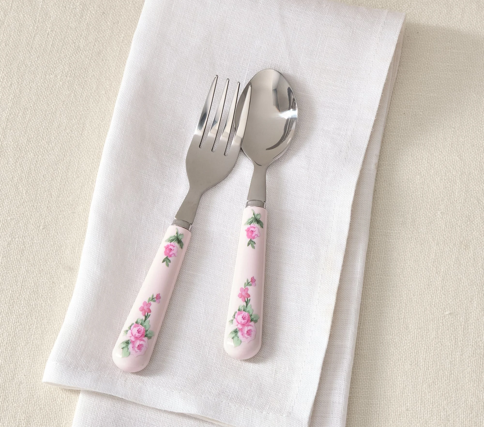 loveshackfancy-valentines-utensils-xl.jpg