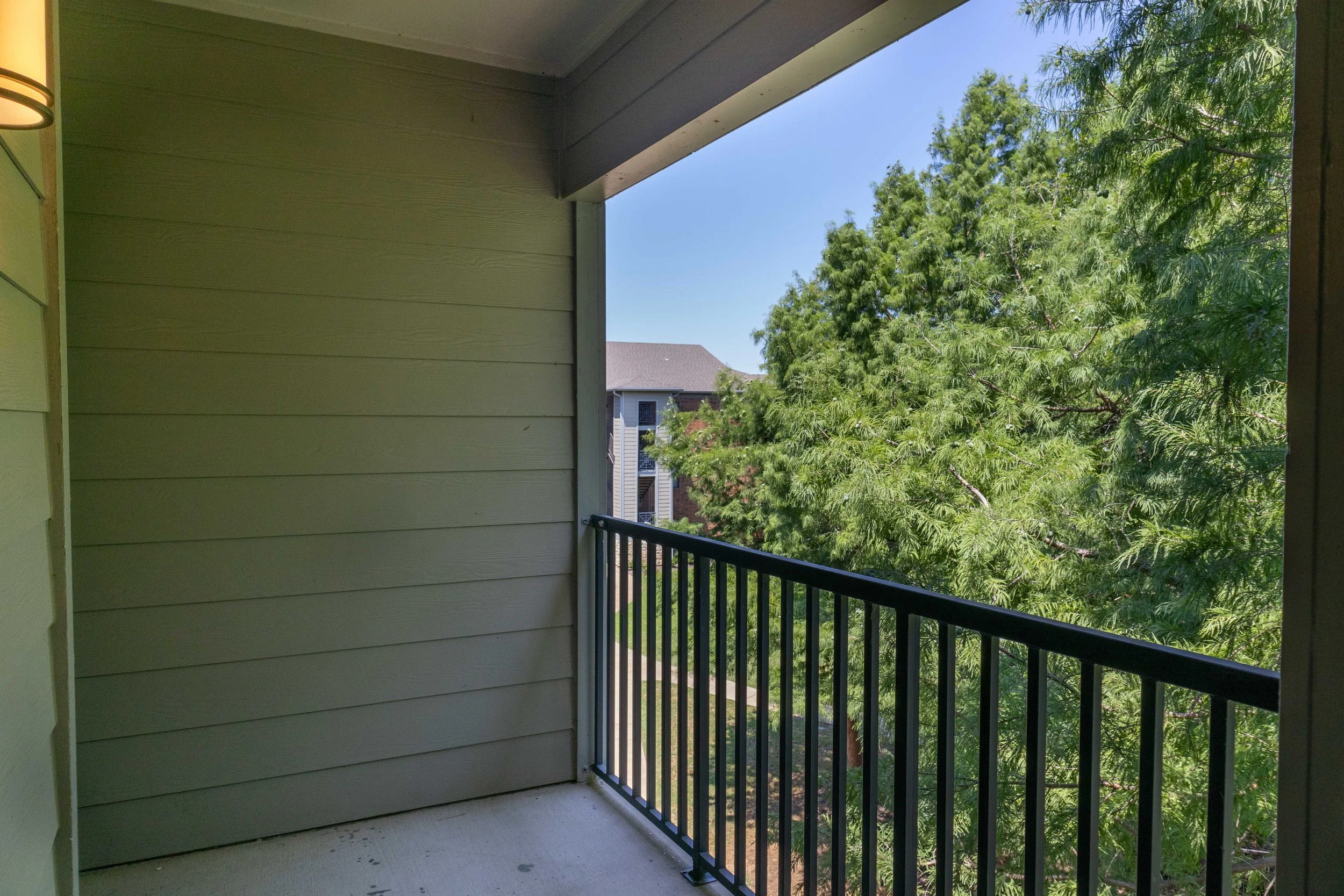 Creekside at Northlake_30.jpg