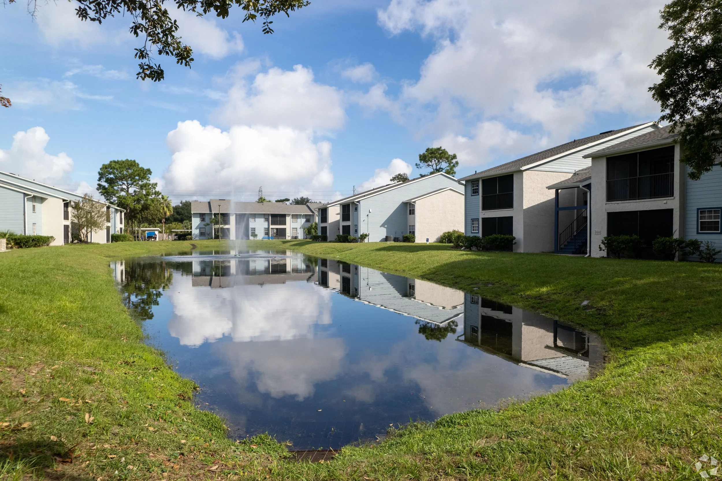 BuildingPhoto (10).jpg