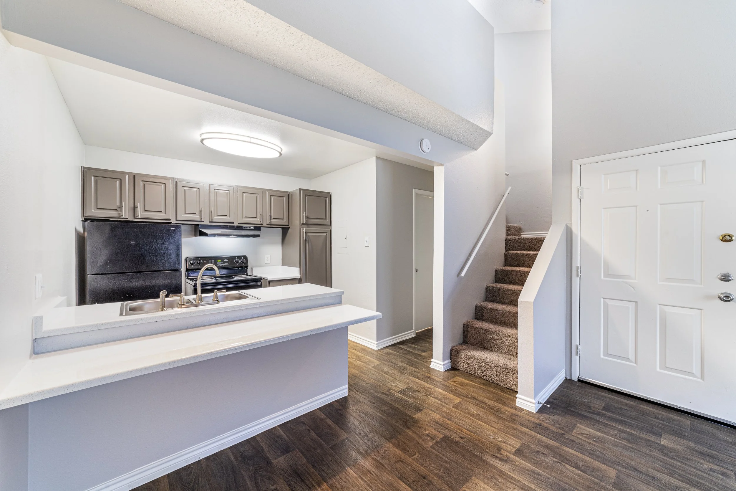 SQFT-5938.jpg