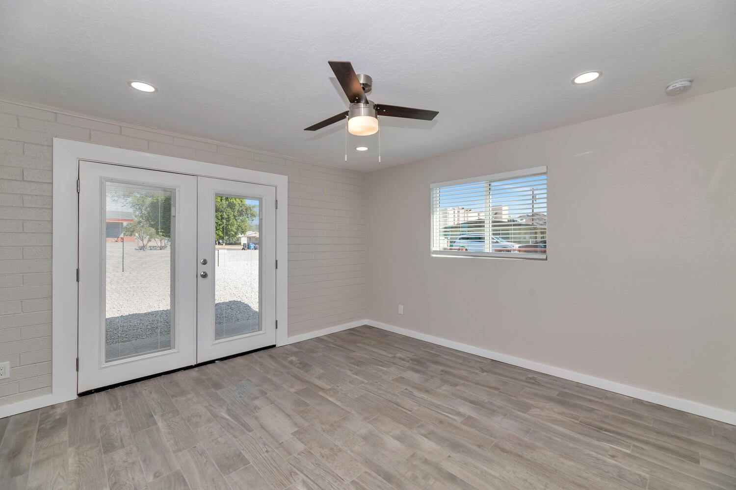 1332 N 50th St-large-005-008-1332 N 50th St-1500x1000-72dpi.jpg