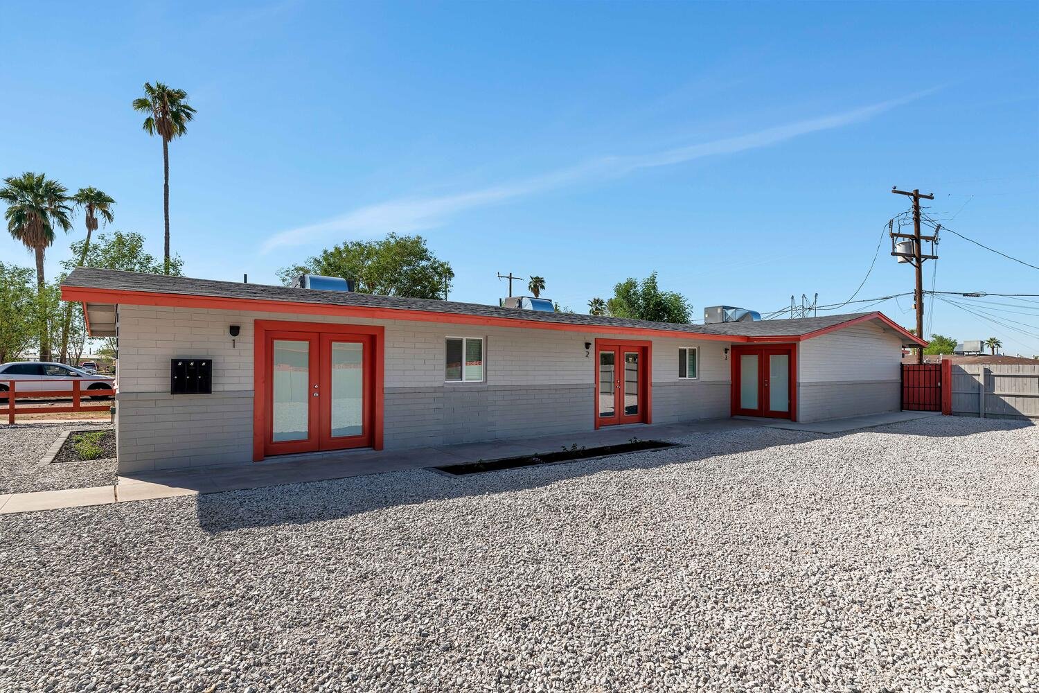1332 N 50th St-large-004-039-1332 N 50th St-1500x1000-72dpi.jpg