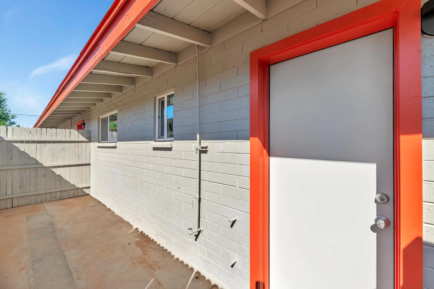 1332 N 50th St-large-014-011-1332 N 50th St-1500x1000-72dpi.jpg