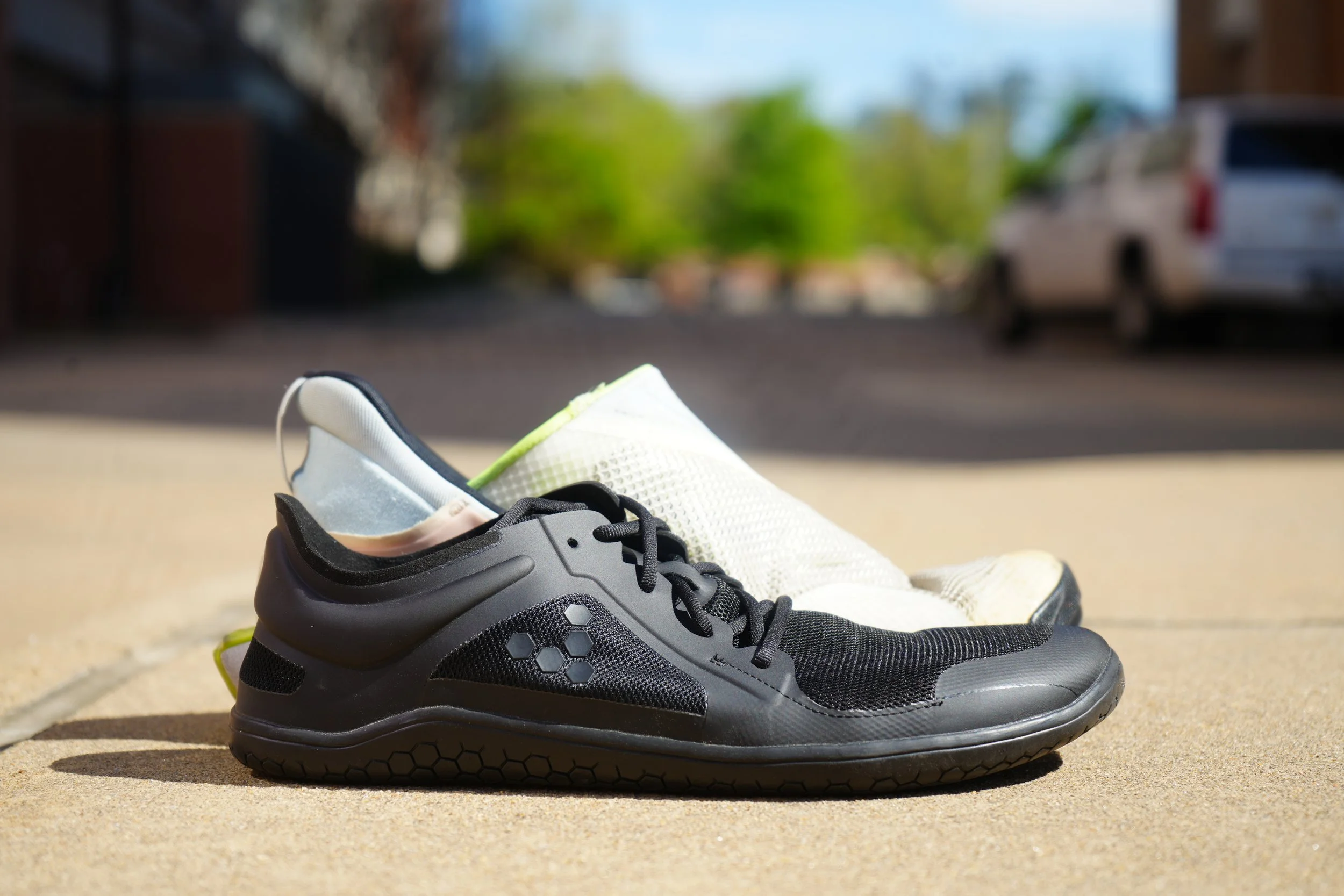 SHOE1.jpg