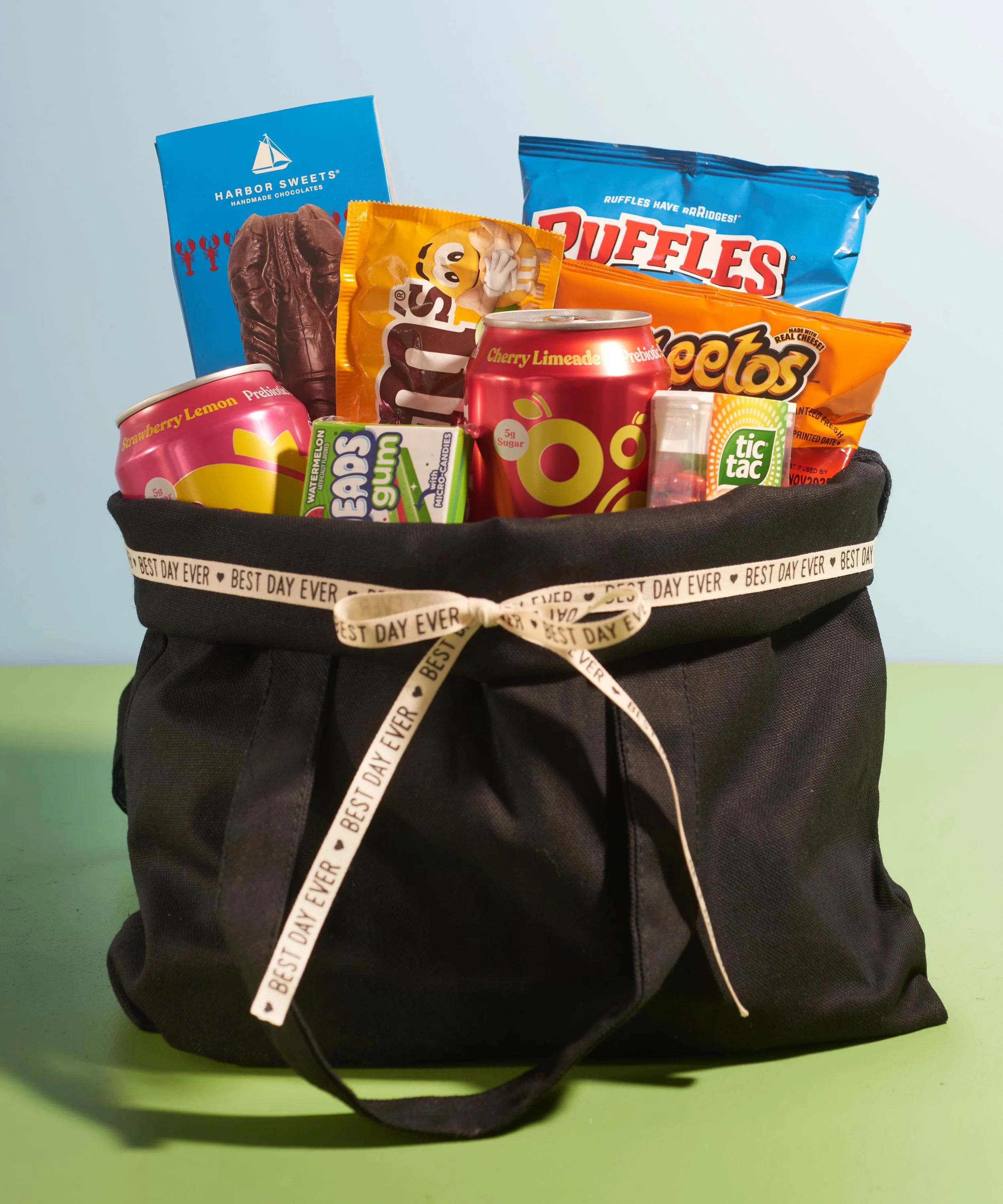 Welcome-Gift-Snapnsweets1865 1.jpg