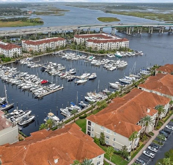 marina-harbortown (1).53.jpg