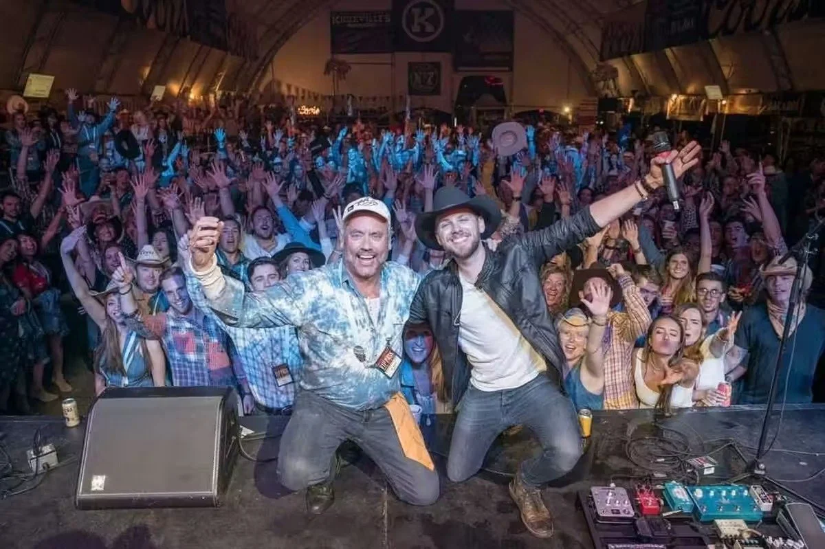 Brett Kissel to receive Humanitarian Award