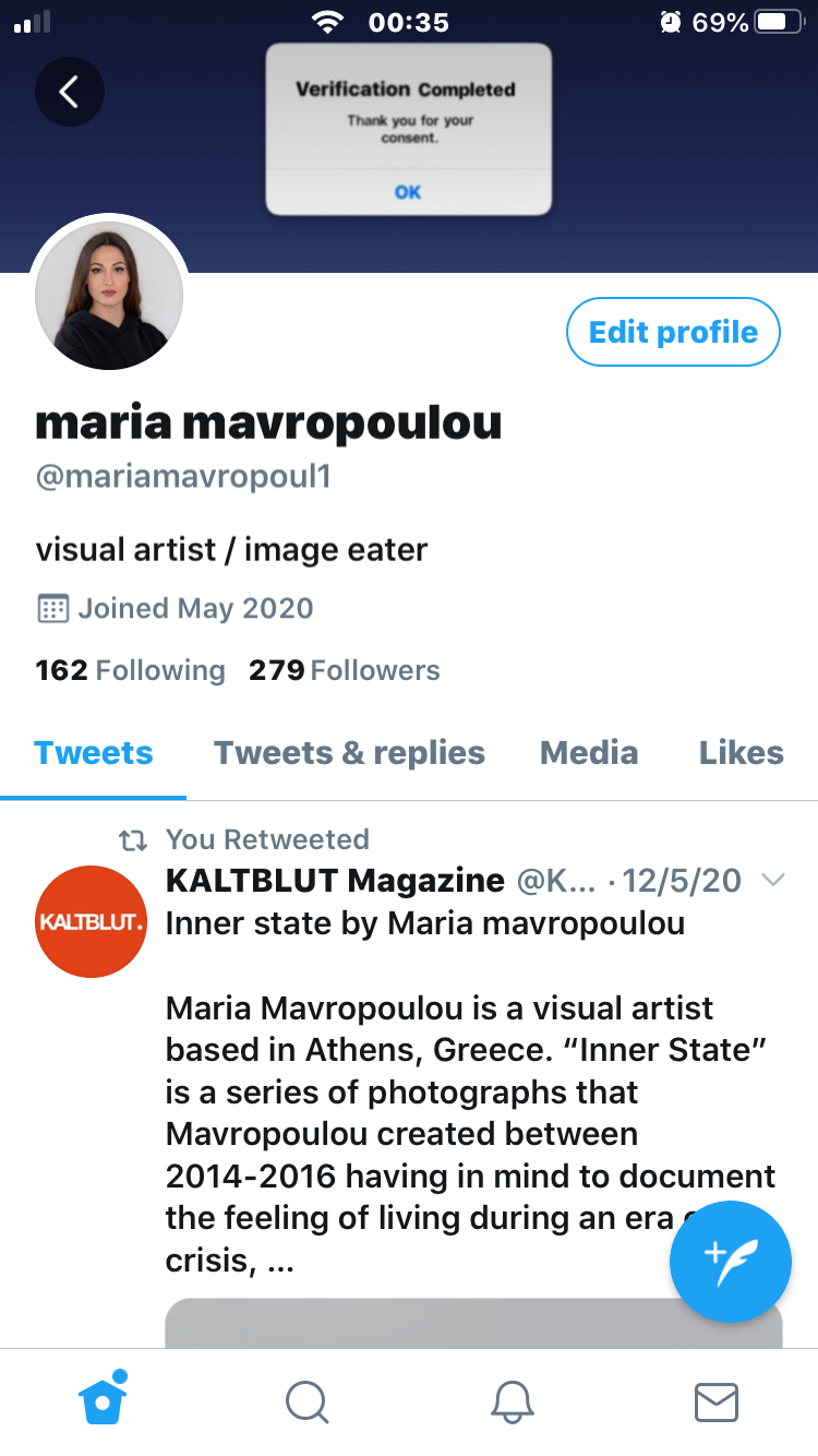 Twitter self-portrait from 8,5 Faces, showing an artist profile and shared cultural content while exploring public identity, personal expression, social-media personas and the curation of a fractured online self.