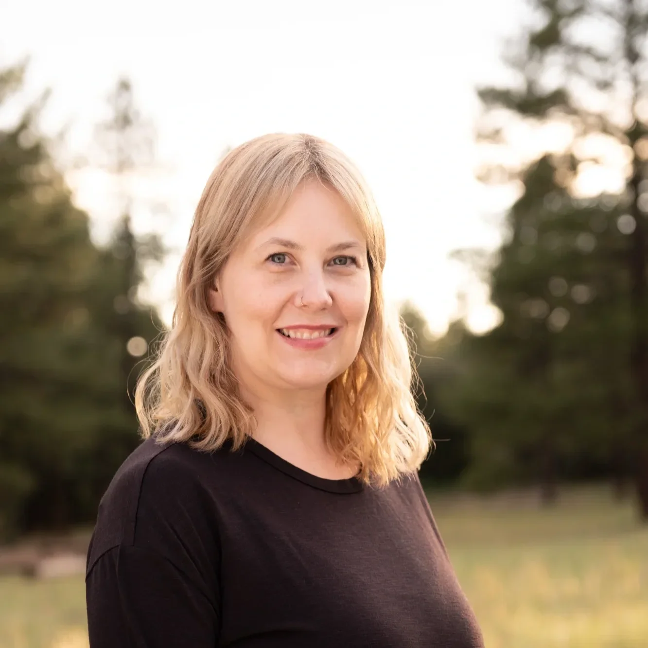 Mental health postpartum support therapist