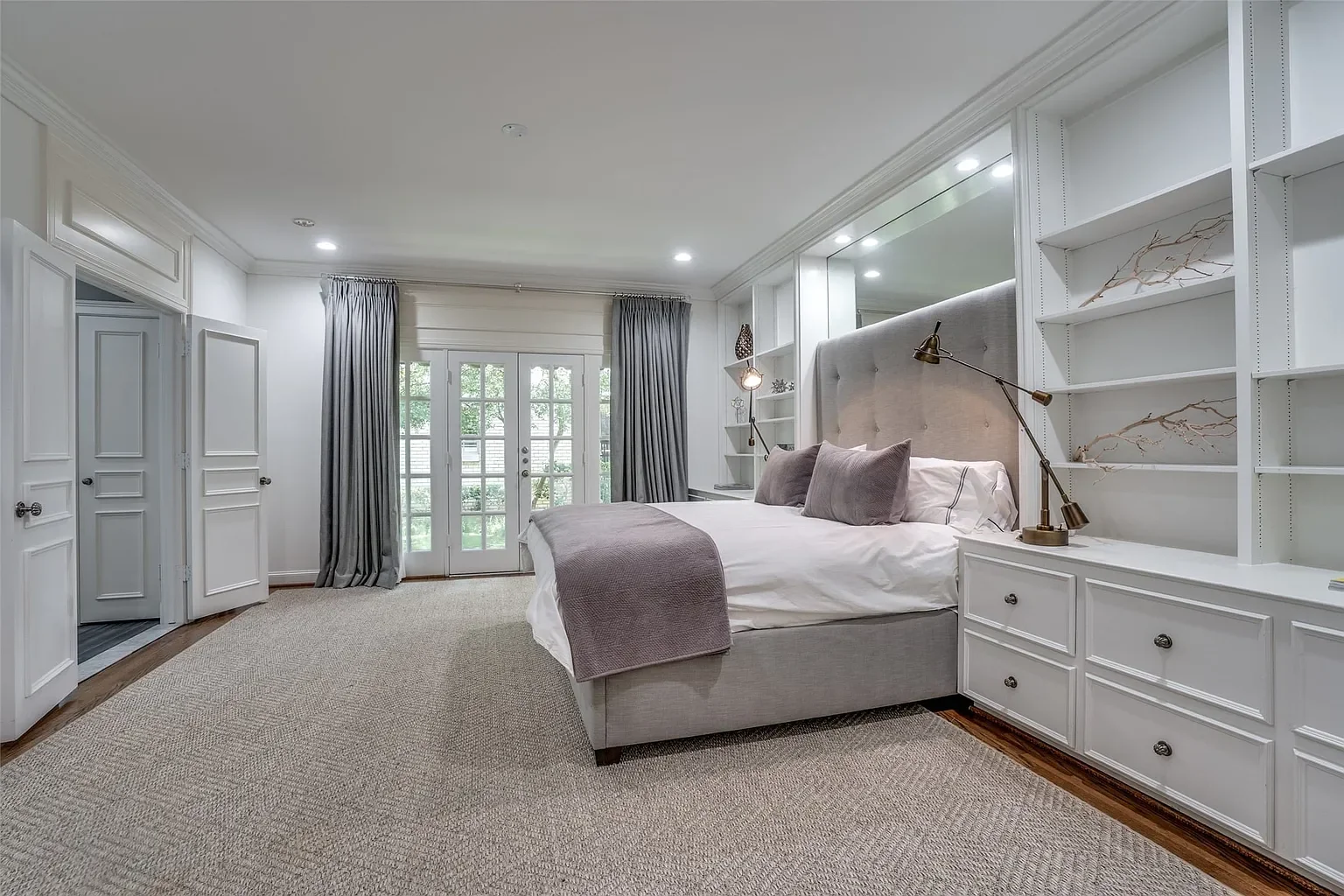 Amherst King Bedroom Air BnB