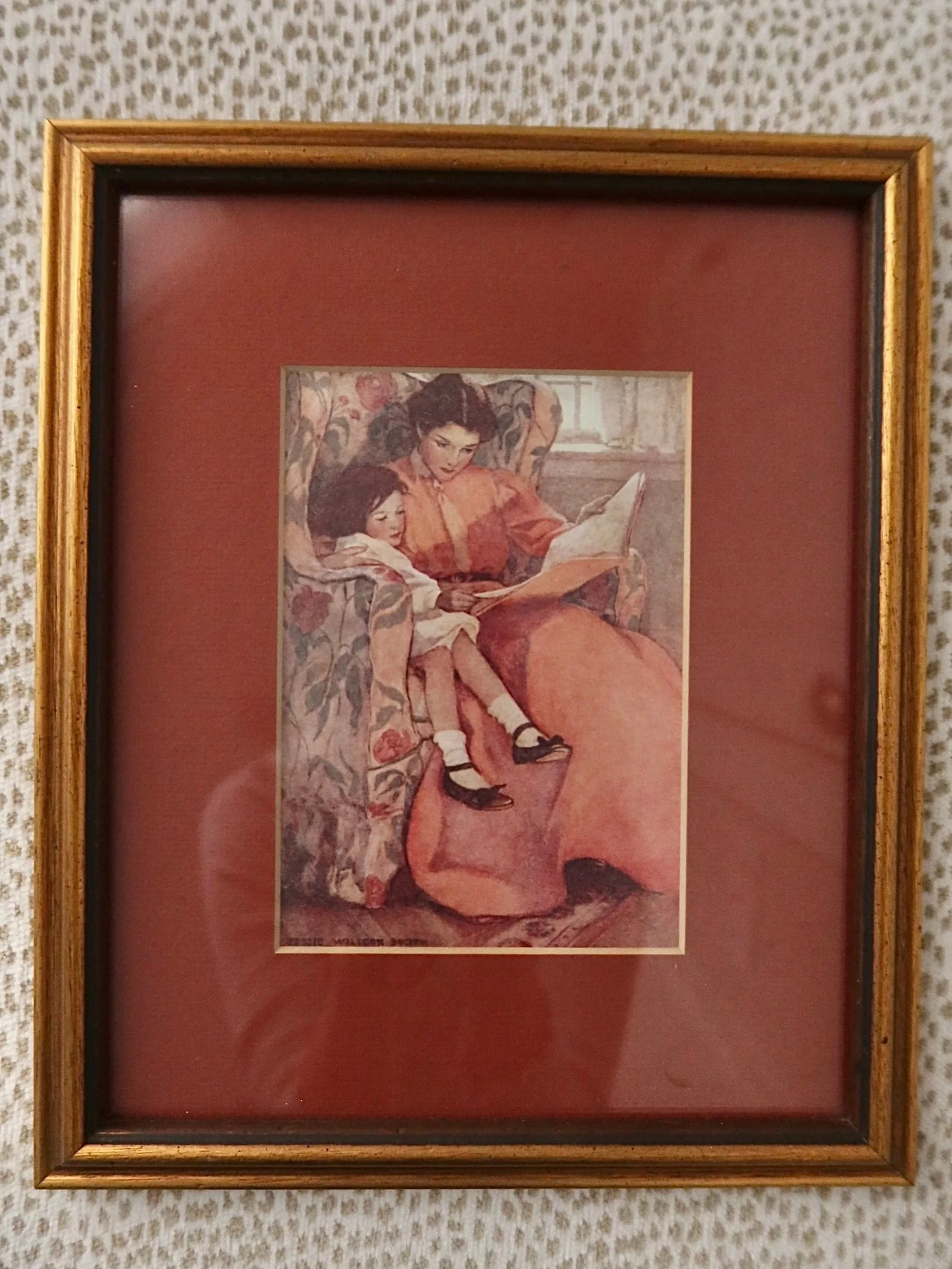 Not only is the art so sweet, but who doesn&rsquo;t love a pop of red?